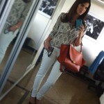 Look do Dia – Calça Branca + Camisa de Python